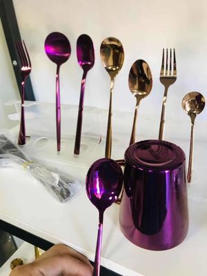 धातु के लिए उच्च गुणवत्ता वाले पीवीडी कोटिंग मशीन प्रीमियम गुणवत्ता धातु कोटिंग मशीनरी