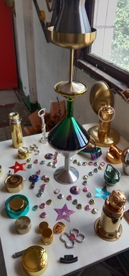 सतह सिरेमिक फर्नीचर आभूषण स्टेनलेस स्टील छोटे वैक्यूम छोटे पीवीडी कोटिंग मशीन