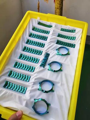 पीवीडी मल्टीआर्क वैक्यूम मेटल कोटिंग मशीन पीवीडी कोटिंग मशीन नल, फर्नीचर, सिरेमिक बेसिन के लिए