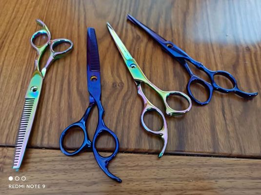 उच्च गुणवत्ता वाली पीवीडी कोटिंग मशीन स्टेनलेस स्टील और धातु फर्नीचर पीवीडी गोल्ड कोटिंग मशीन