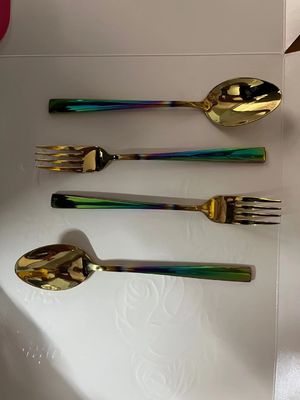 उच्च गुणवत्ता वाले परावर्तक के लिए फैक्टरी डायरेक्ट सप्लाई उन्नत स्वचालित PVD वैक्यूम धातुकरण मशीन