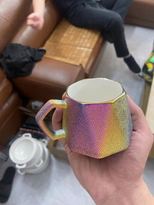 पीवीडी मल्टी आर्क आयन कोटिंग मशीन हार्डवेयर पीवीडी वैक्यूम कोटिंग मशीन धातु/सिरेमिक के लिए