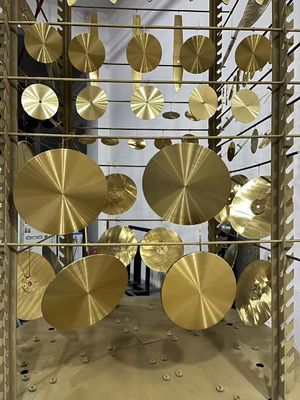 उच्च उत्पादन क्षमता वाले सिरेमिक टाइल सोने चांदी वैक्यूम कोटिंग मशीन