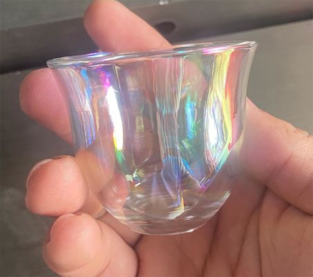 पर्यावरण के अनुकूल पीवीडी धातु कोटिंग मशीन उत्कृष्ट कोटिंग आसंजन छोटी पीवीडी वैक्यूम सजावटी कोटिंग मशीन