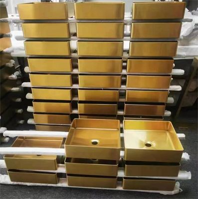 पीवीडी वैक्यूम कोटिंग मशीन स्टेनलेस स्टील सिरेमिक उत्पाद पीवीडी कोटिंग उपकरण