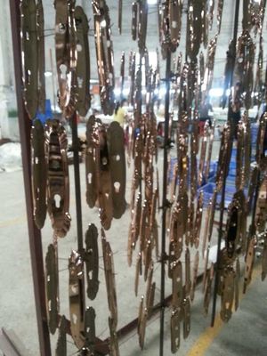 स्वर्ण आभूषण पीवीडी कोटिंग मशीन छोटी पीवीडी वैक्यूम टाइटेनियम कोटिंग मशीन