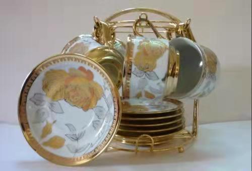 बहुउद्देश्यीय सिरेमिक सब्सट्रेट पीवीडी वैक्यूम कोटिंग मशीन, मजबूत आसंजन और सभी सिरेमिक सामग्री के लिए बहुमुखी धातु कोटिंग