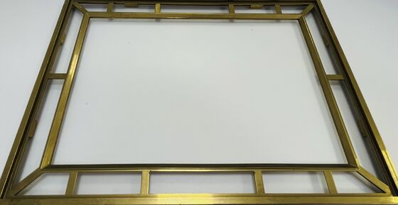 पूर्ण स्वचालित नियंत्रण प्रणाली और प्लास्टिक उत्पादों के लिए 1 वर्ष की वारंटी के साथ एक समान धातु समाप्त पीवीडी कोटिंग मशीन