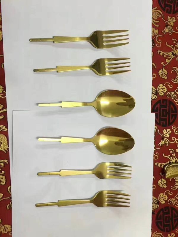 स्टेनलेस स्टील क्रोम प्लेटिंग मेटल मेटलाइज़िंग आर्क पीवीडी वैक्यूम कोटिंग मशीन