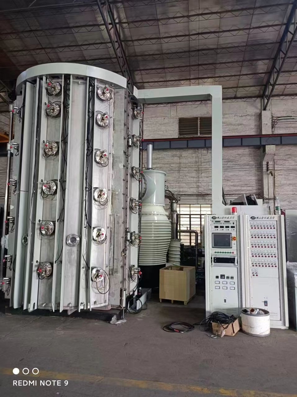 उच्च आउटपुट आसान संचालन प्लास्टिक गेंद के लिए टिकाऊ वाष्पीकरण वैक्यूम धातुकरण मशीन